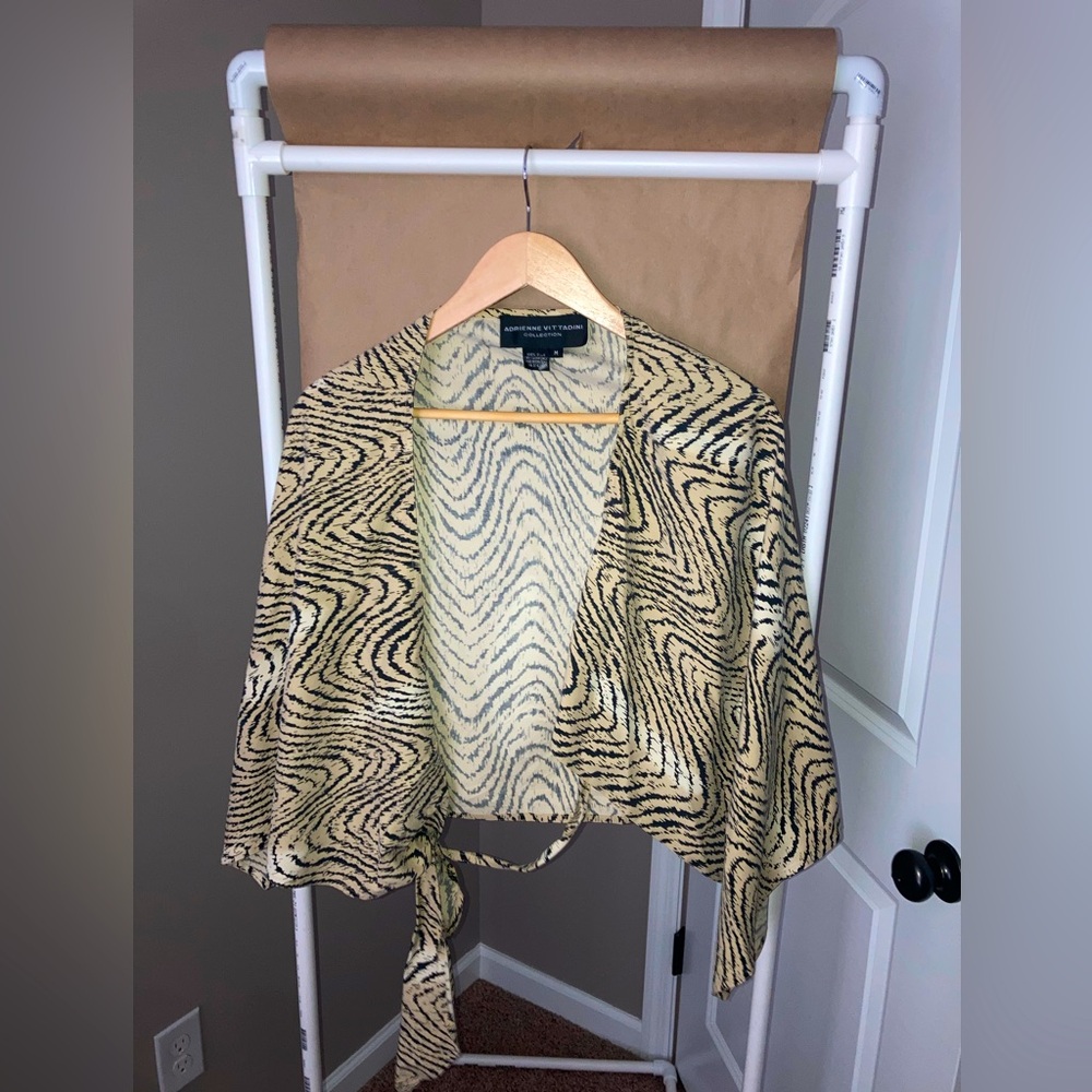Adrienne Vittadini 100% Silk Shawl